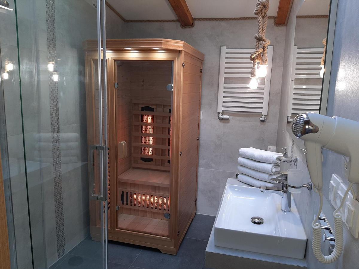 Willa Rosa-Apartamenty Z Prywatna Sauna Szklarska Poręba Exteriör bild