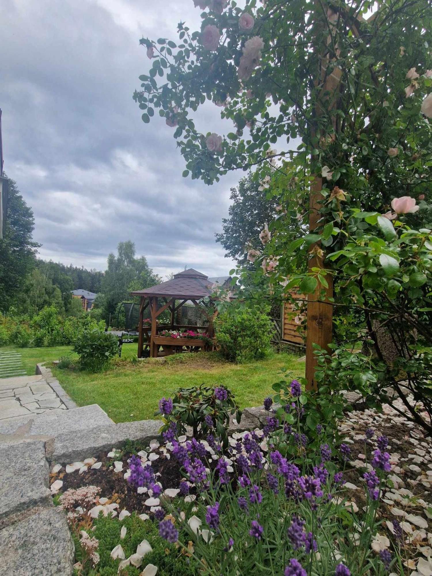 Willa Rosa-Apartamenty Z Prywatna Sauna Szklarska Poręba Exteriör bild