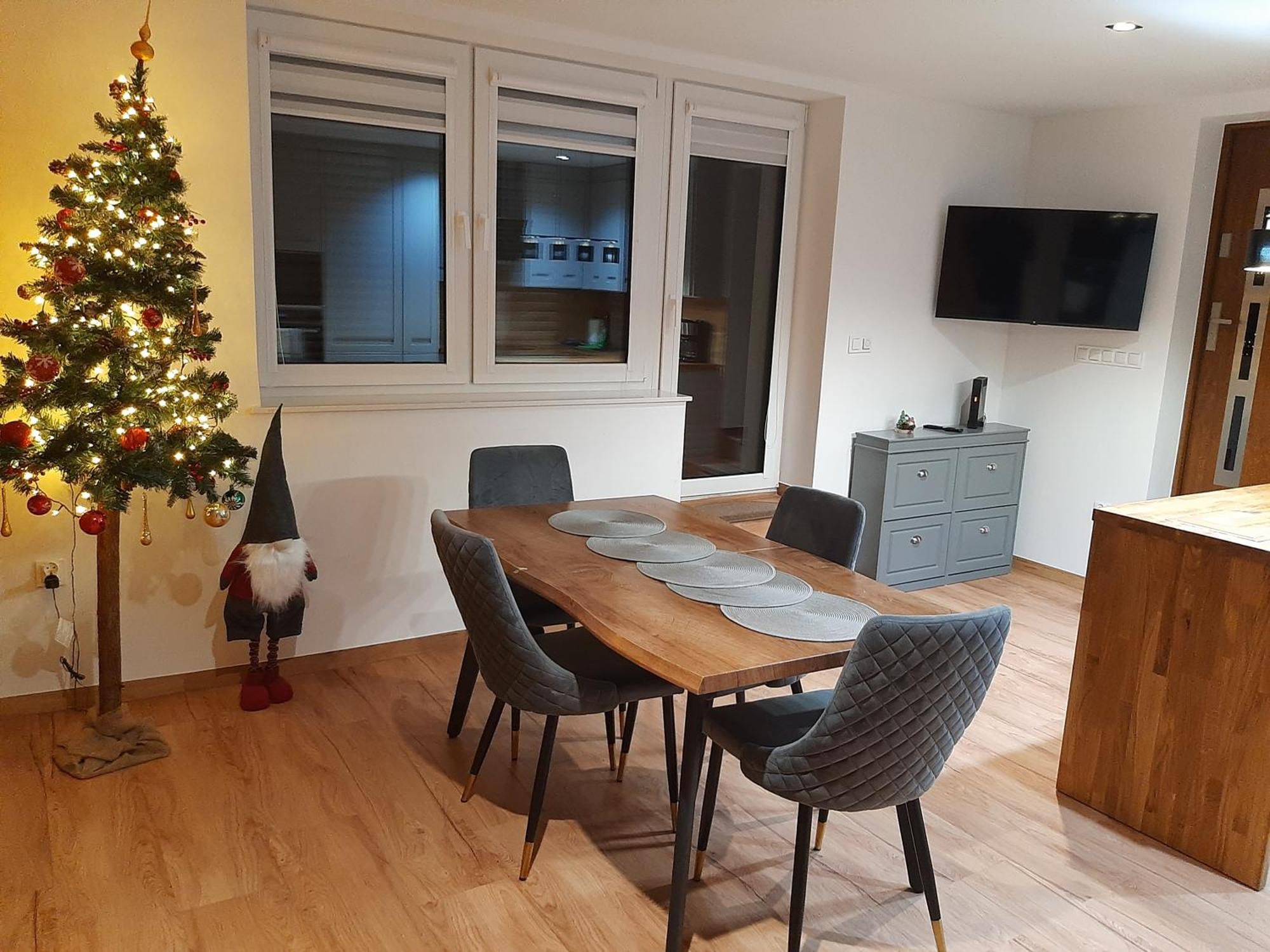 Willa Rosa-Apartamenty Z Prywatna Sauna Szklarska Poręba Exteriör bild